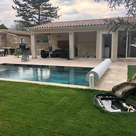 Vila Au Milieu Des Piboules De Provence. LʼIsle-sur-la-Sorgue Exteriér fotografie